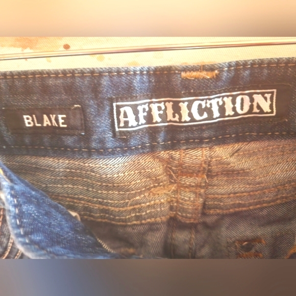 AFFLICTION Flapover BLAKE Black Premium Distressed Patches Y2k Denim Jeans 36 EC - Picture 4 of 16